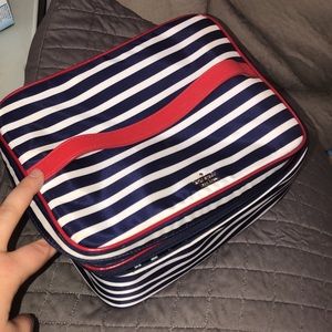 Kate spade cosmetic travel bag